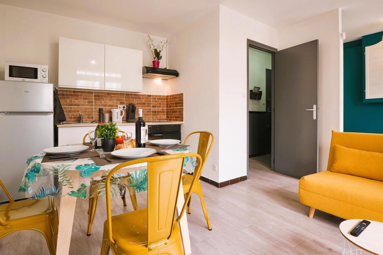 Tout Confort ! Climatisation, Centre-Ville, Parking, Terrasse, Wifi, Netflix Carcassonne Eksteriør bilde