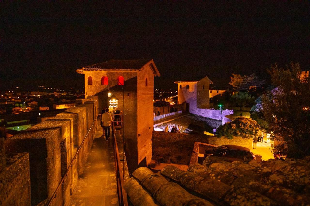 Tout Confort ! Climatisation, Centre-Ville, Parking, Terrasse, Wifi, Netflix Carcassonne Eksteriør bilde
