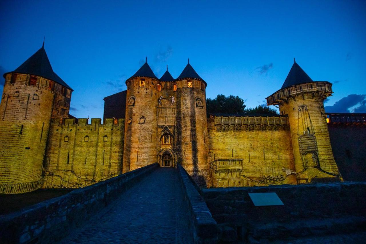 Tout Confort ! Climatisation, Centre-Ville, Parking, Terrasse, Wifi, Netflix Carcassonne Eksteriør bilde